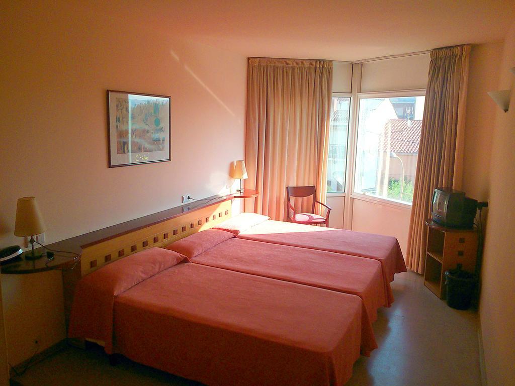 Hotel Montmeló Zewnętrze zdjęcie